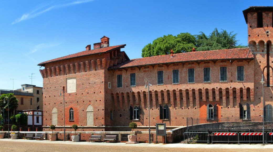 CASTELLO DI GALLIATE ITALIA