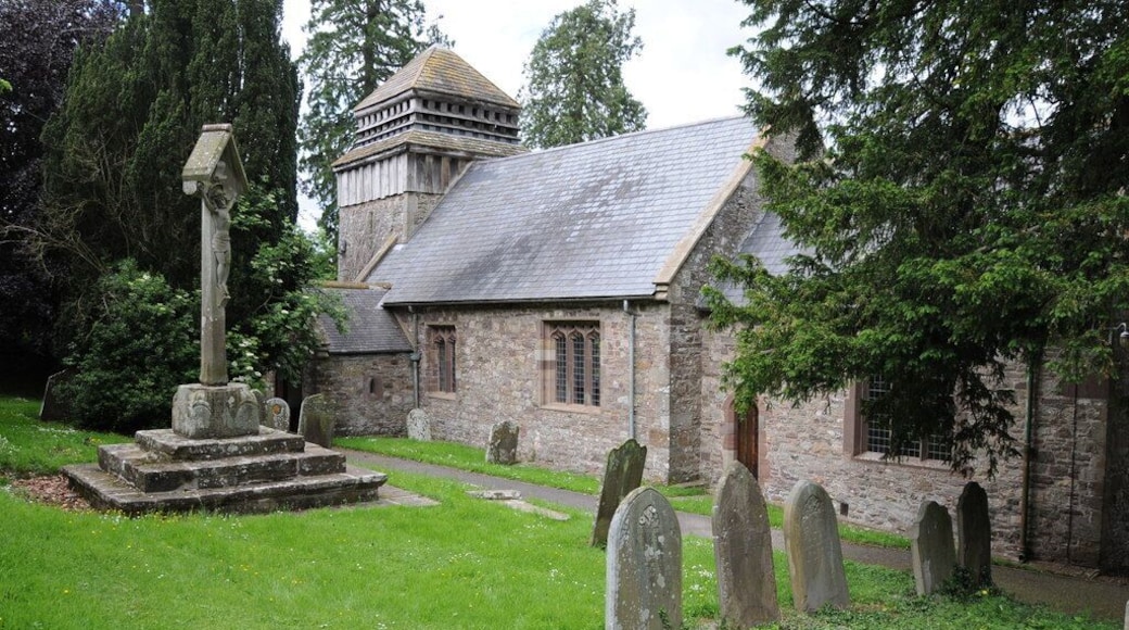 Llanddewi Rhydderch church