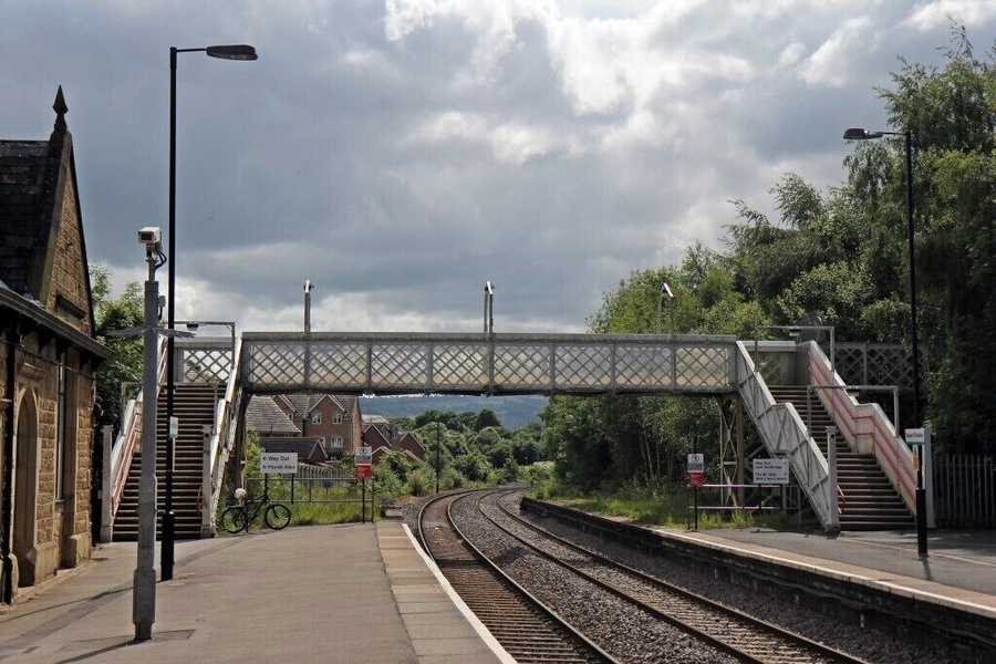 Footbridge, Ruabon railway station