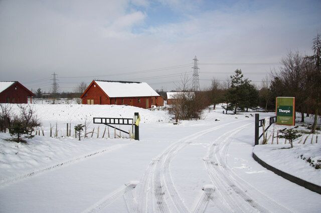 Thorpe Park Lodges Middle Lane entrance to Thorpe Park http://www.thorpeparklodges.com/