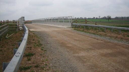 Bridge over the new A5. This is how the Heart of England Way crosses the new A5 bypass.