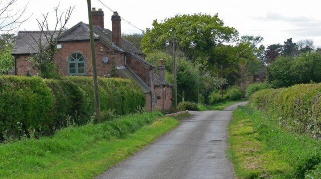 Approaching Osbaston in Leicestershire This house along Osbaston Lane marks the eastern edge of this tiny hamlet.