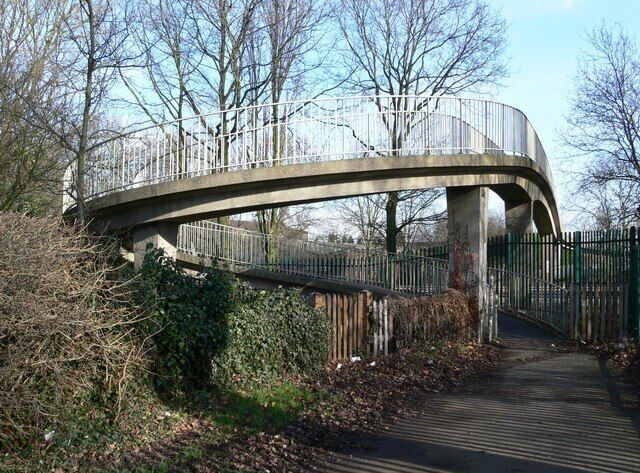 Footbridge across the A5
