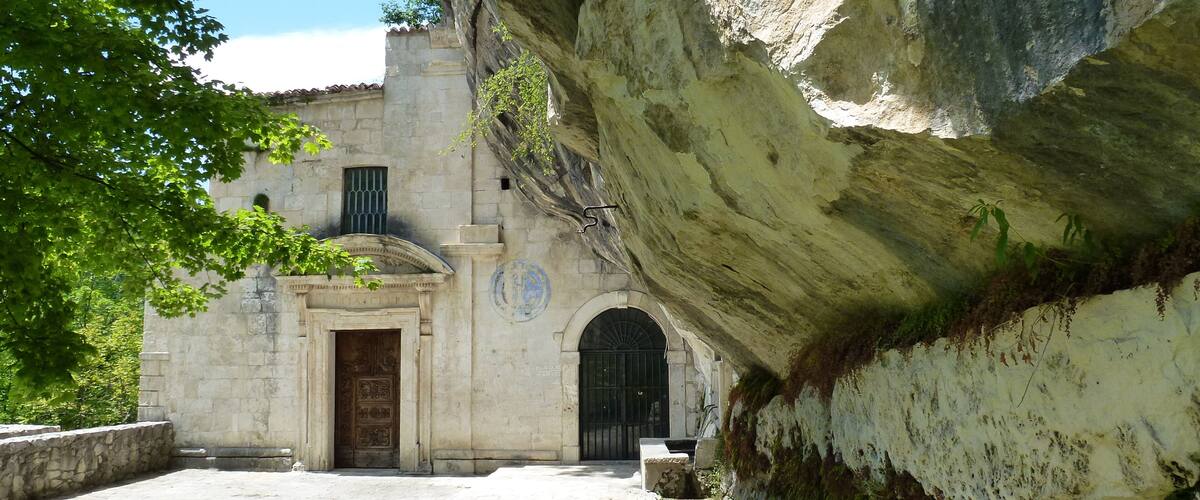 La chiesa di S.Spirito sotto la roccia