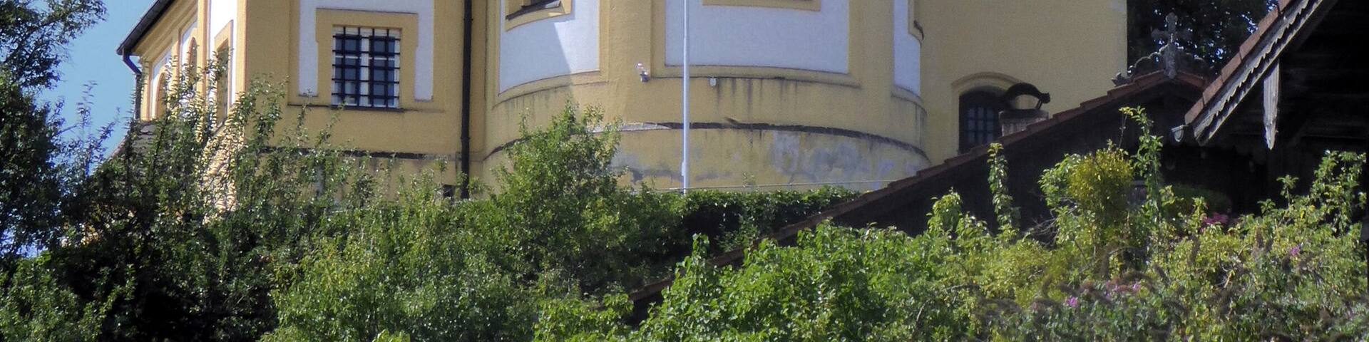 Hohenschäftlarn, Georgskirche von Osten gesehen.