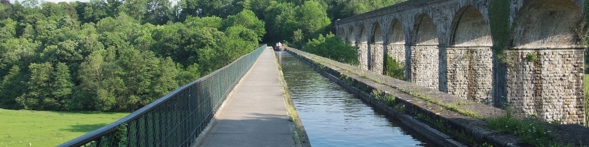 This is a photo of listed building number