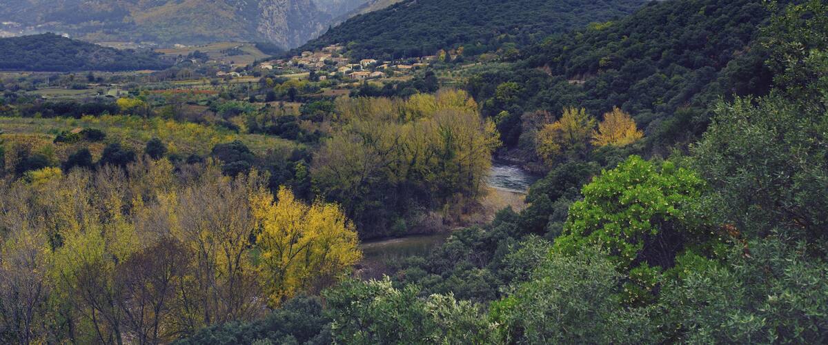 The hamlet of Tarassac in the Orb River valley. Commune of Mons, Hérault, France. Haut-Languedoc Regional Natural Park.