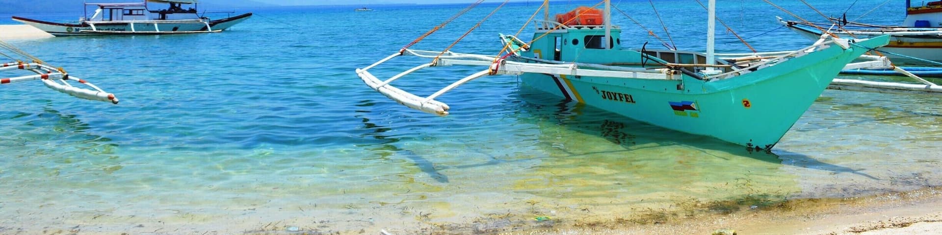 Malalison, an unspoiled island in Antique, Philippines
#blue #beach