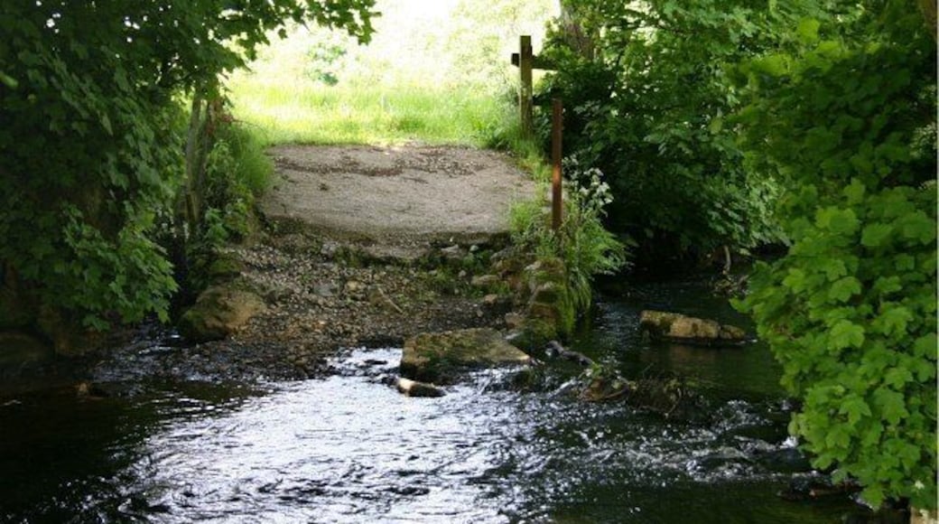 Ford across the River Dove at Bridge End Farm To see the track leading to this ford, click here 1714336. To see the nearby footbridge, click here 1714368.