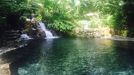 Great experience, hiking, warm spring.. Amazing