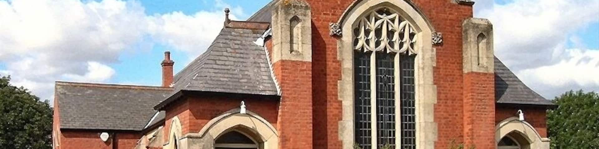 Whilst this building dates from 1926 the Methodist have had a presence in Navenby for much longer. A small Weslyean Methodist chapel was established about 1830 and completely rebuilt in 1840. The Wesleyan Reformers also met in Navenby in the Temperance Hall, built in 1852. A brief summary of Methodism in Lincolnshire can be found of the on the set page.