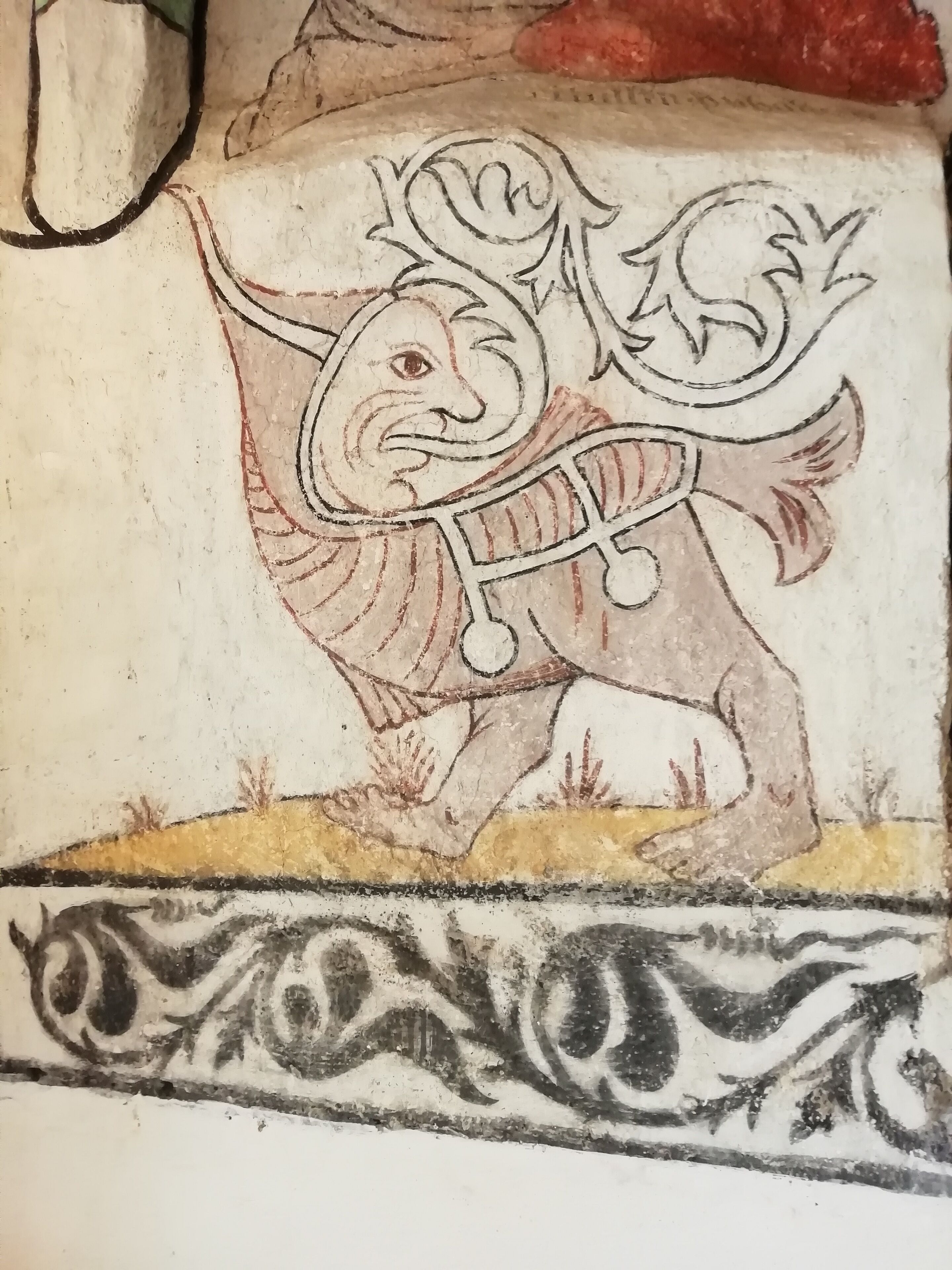 Detail of painting. Didn`t know we have this kind of beaty in Finland. Church of the Holy Cross, Keskustie 4,Taivassalo. 

I could only breathe: It´s so beautiful in here. Took 170 fotos in awe of the beauty. There you see more https://pyhanristinkirkko.panoraamakuvat.fi/

Church is from 13th century, arches from mid  14th century and the paintings from 1460s. #culture
