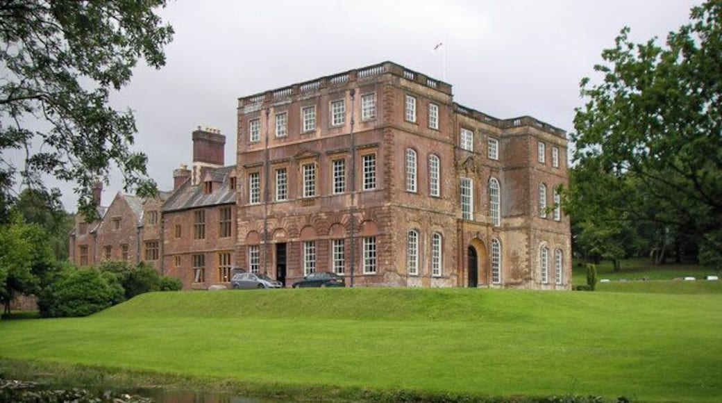 Halswell House