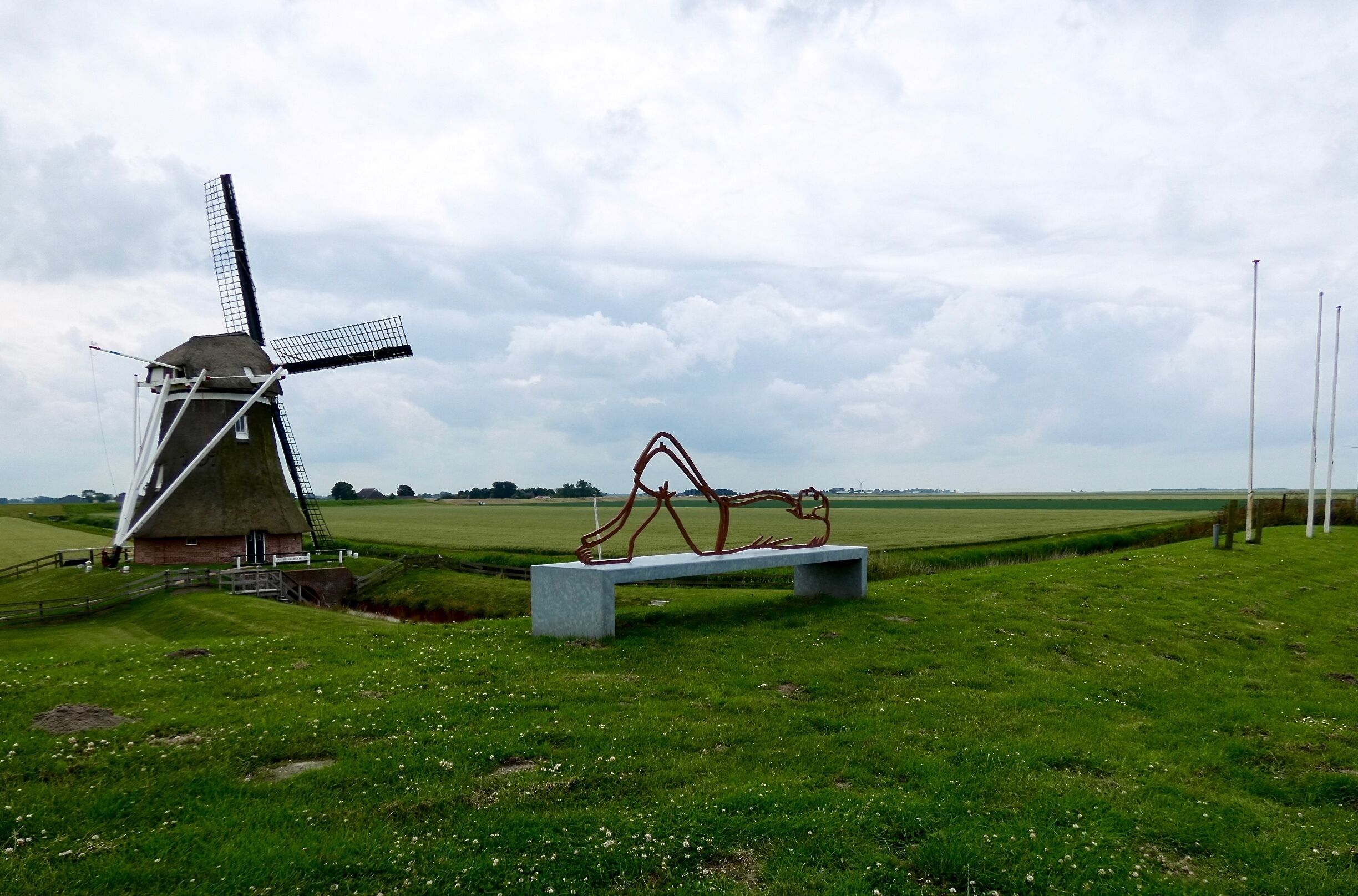 Eemshaven, Roodeschool. Molen De Goliath uit 1897.

#architecture