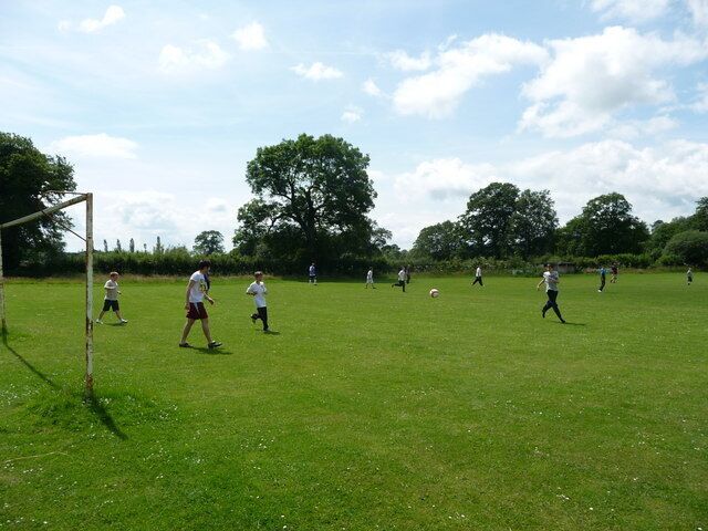 Uffculme : Magelake Playing Field