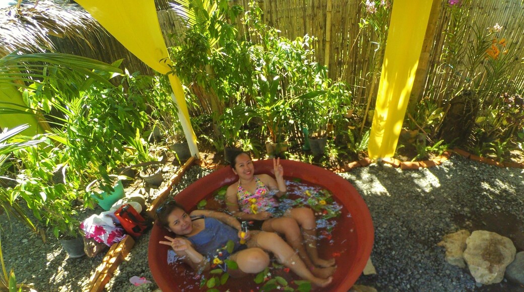 The famous "Kawa Bath" in Tibiao. #choosephilippines #Antique