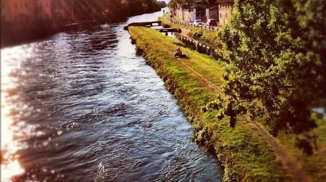 Road bike close to Naviglio Grande