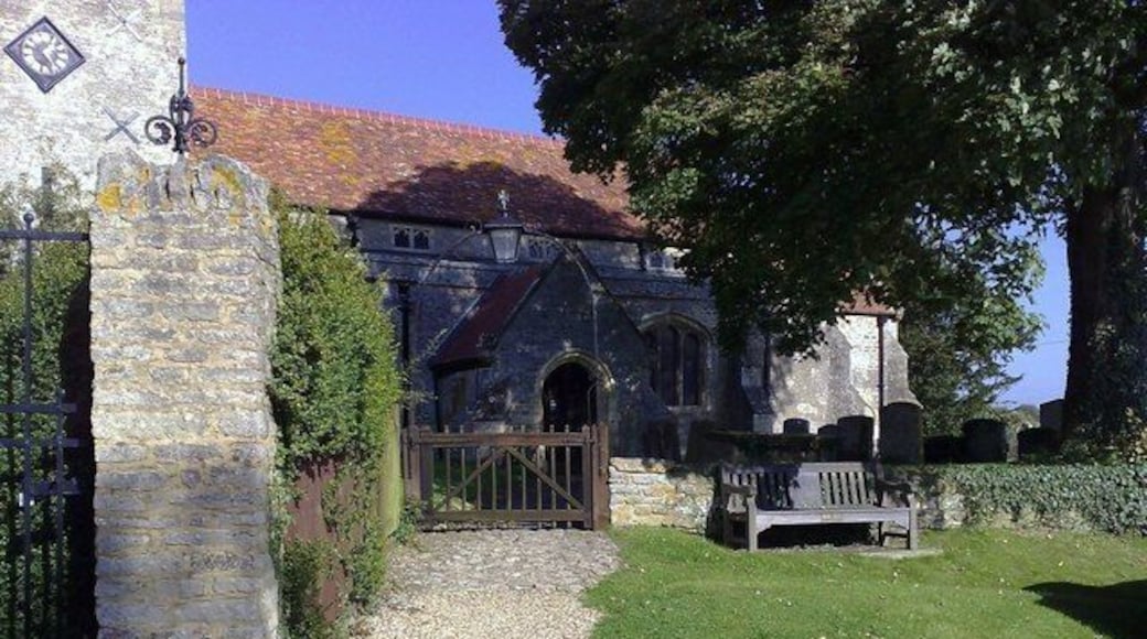 Church gate at Lillingstone Lovell The church gate at The Assumption of the Blessed Virgin Mary, Lillingstone Lovell.