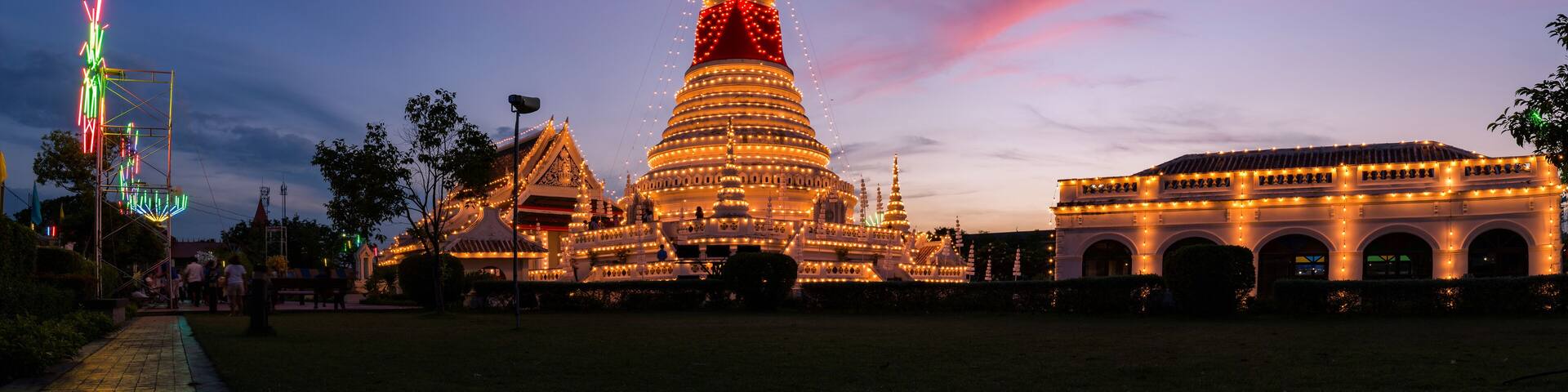 The stupa at temple phra samut chedi with beautiful sky in samut