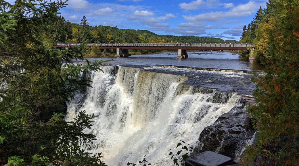 Kakabeka Falls