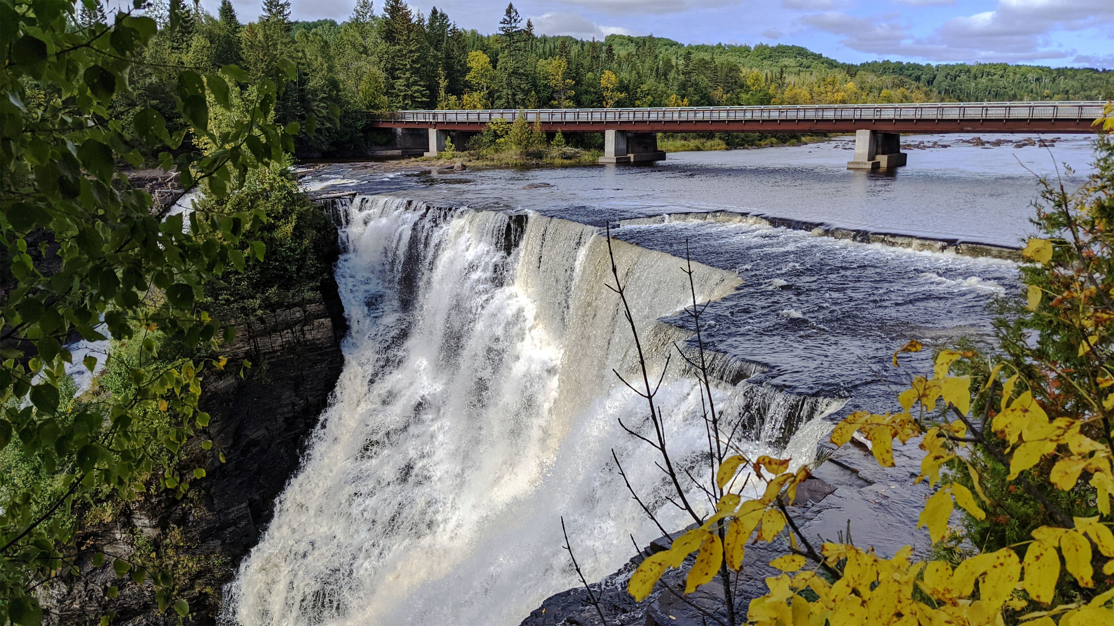 Kakabeka Falls