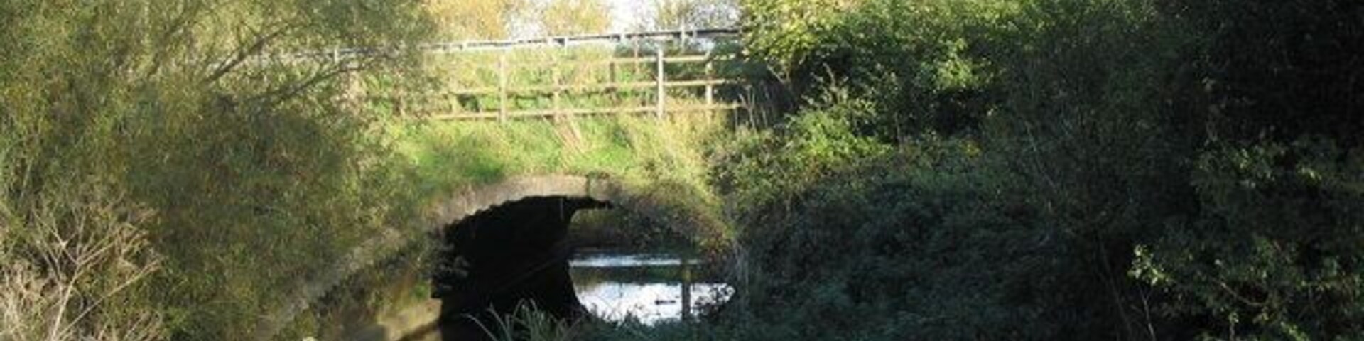 A43 crossing Willow Brook: peaceful Taken from the footpath between Deene and Bulwick