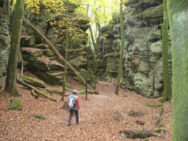 Bizarre Felsenlandschaft - Teufelsschlucht (Bizarre Rocky Landscape - Devil's Gorge)