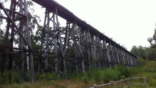 The Stony Creek Trestle Bridge, built in 1916 was a railway bridge. In service for over 60 years the bridge was damaged by bushfire in 1980, with the last train crossing in 1988.
It is 247m long and 20m high
