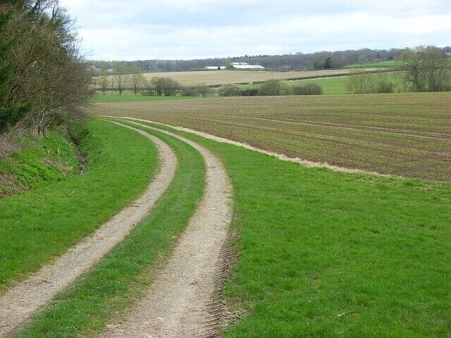 Track and farmland, Shalbourne At the edge of Baverstock's Copse. The farm buildings are on the A338 south of Lower Slope End Farm.