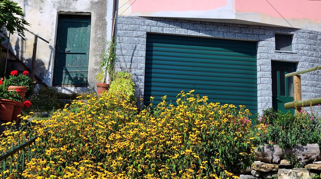 R.di Lumarzo- birthplace of 'N. Garaventa, mother of F. Sinatra