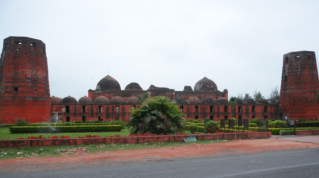 Murshidbad,India-18 April 2016; Murshidabad katra mosque. This is one of the oldesh mosque in murshidabad. It was bulit nawab murshid quli khan between 1723 to 1724