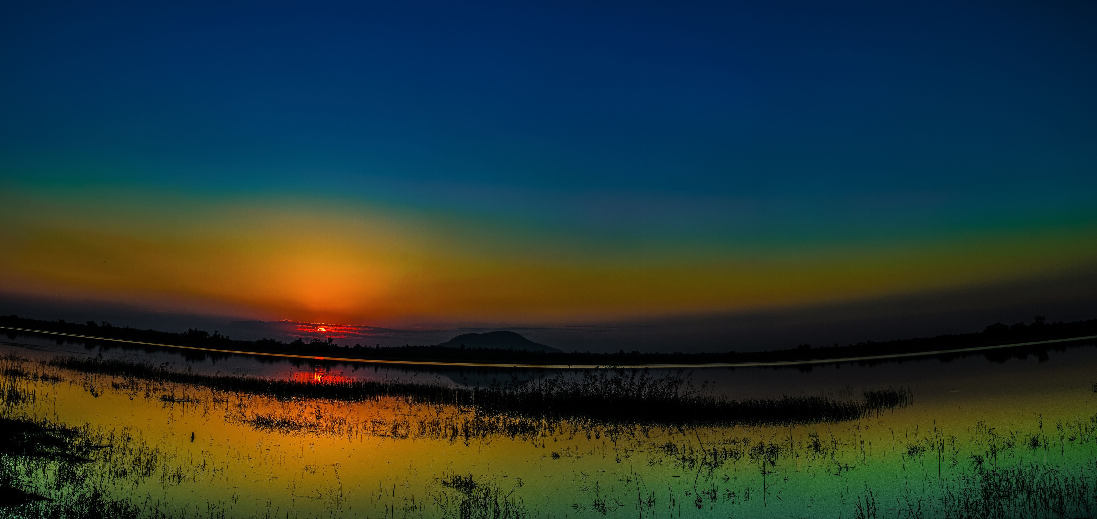 Gorgeous Panorama Sunset view from Gangdoa Dam at bankura in India