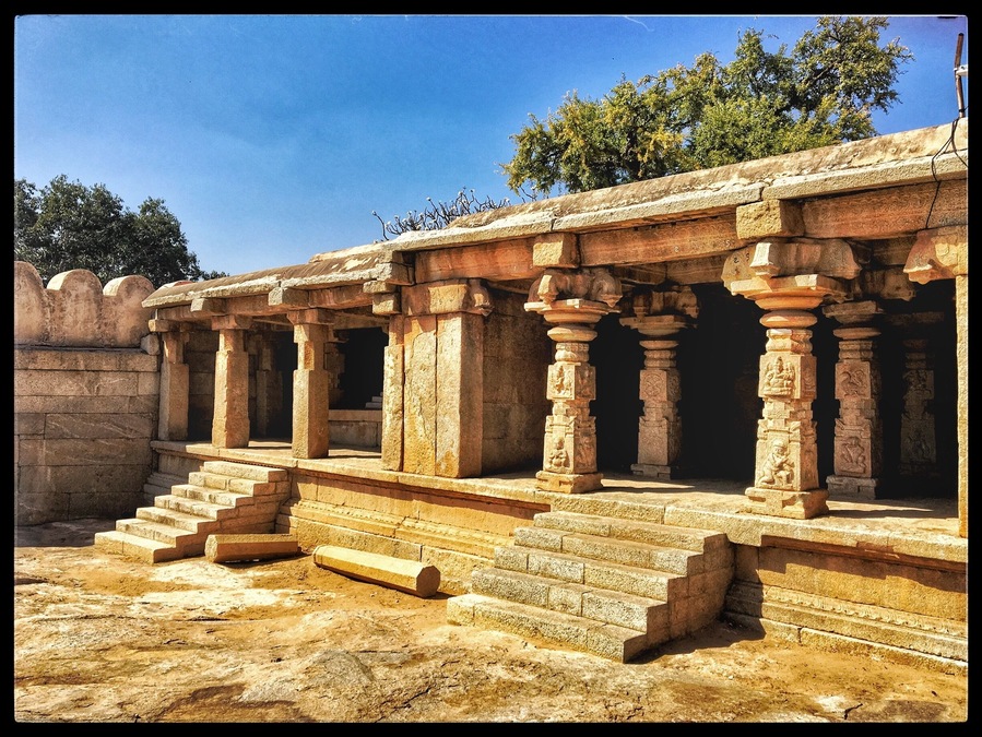 Lepakshi is a small village in Mandal in the Anantapur District of Andhra Pradesh, India.
Lepakshi is culturally and archaeologically significant as it is the location of shrines dedicated to Shiva, Vishnu and Veerabhadra which were built during the Vijayanagara Kings' period (1336–1646).
#lepakshi #heritage #temples #discovery