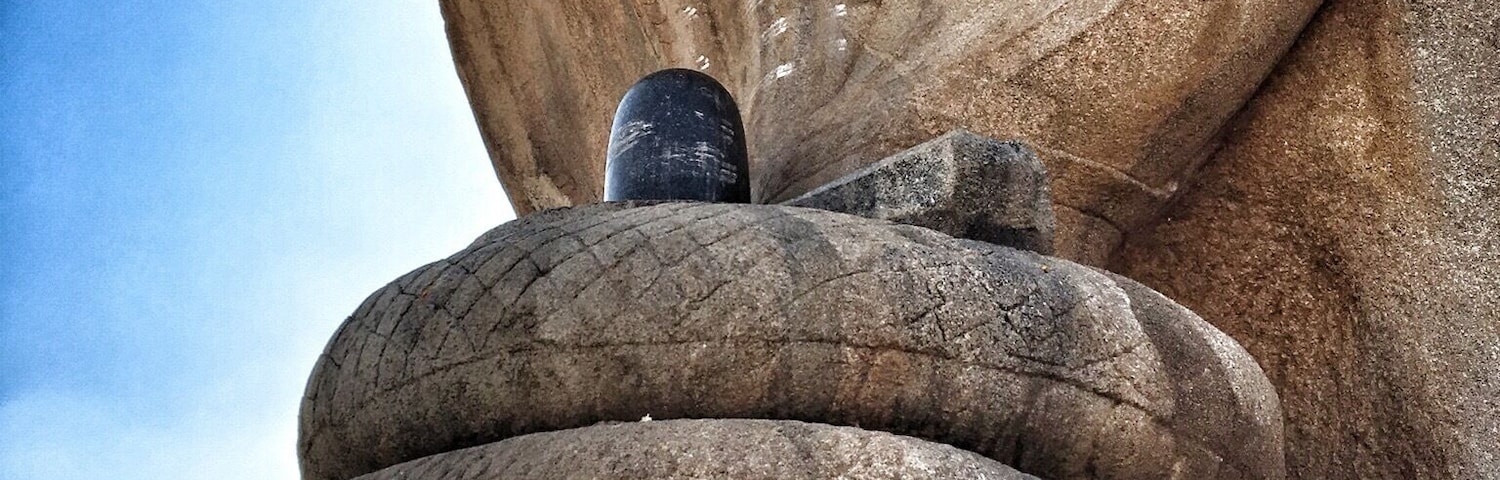 Lepakshi is a small village in Mandal in the Anantapur District of Andhra Pradesh, India. 
Lepakshi is culturally and archaeologically significant as it is the location of shrines dedicated to Shiva, Vishnu and Veerabhadra which were built during the Vijayanagara Kings' period (1336–1646). 
#lepakshi #heritage #temples #discovery