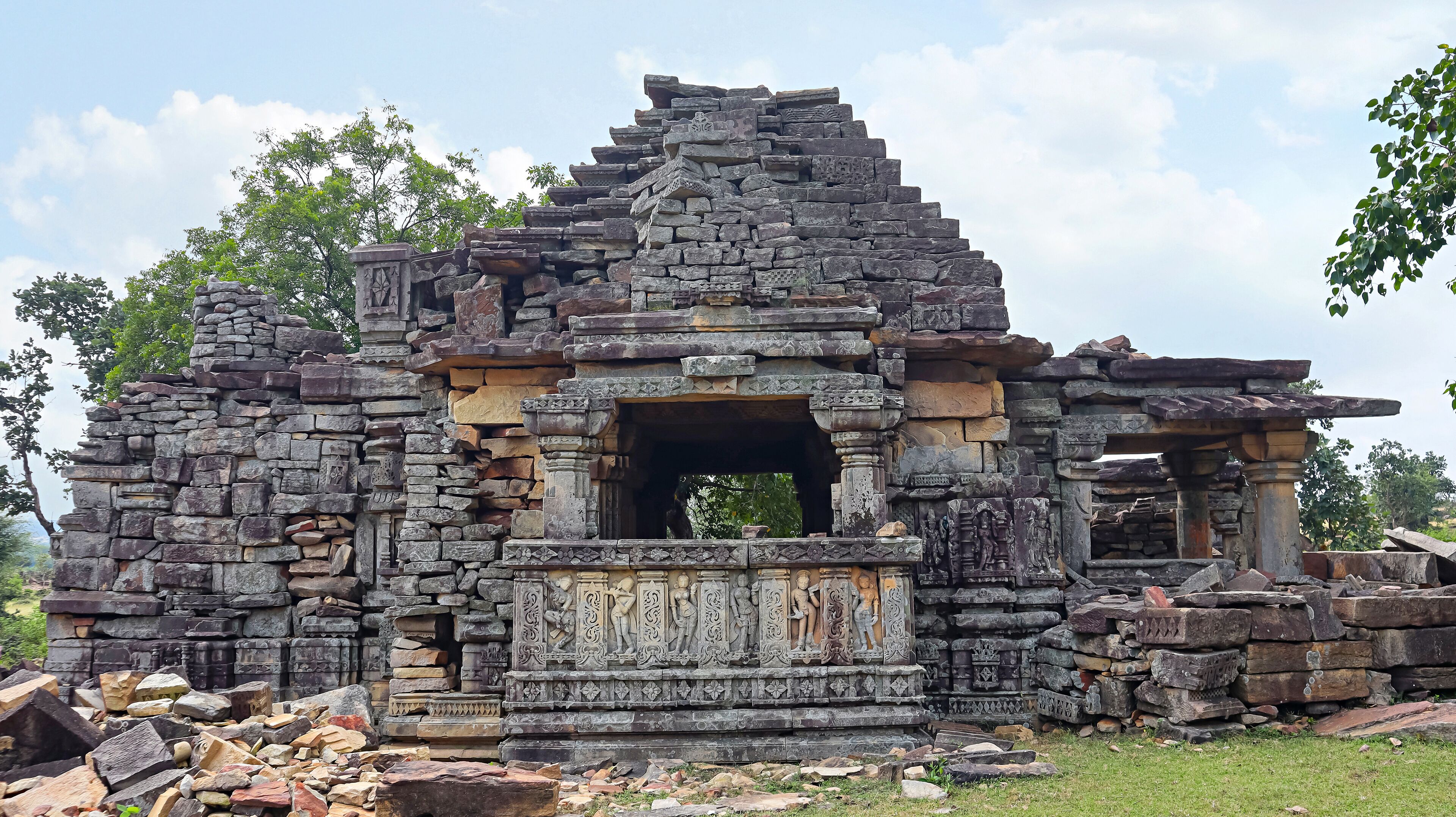 Ancient ruins of Sitamarhi Temple, dedicated to Lord Shiva, located in Thoban, Ashoknagar, Madhya Pradesh, India.