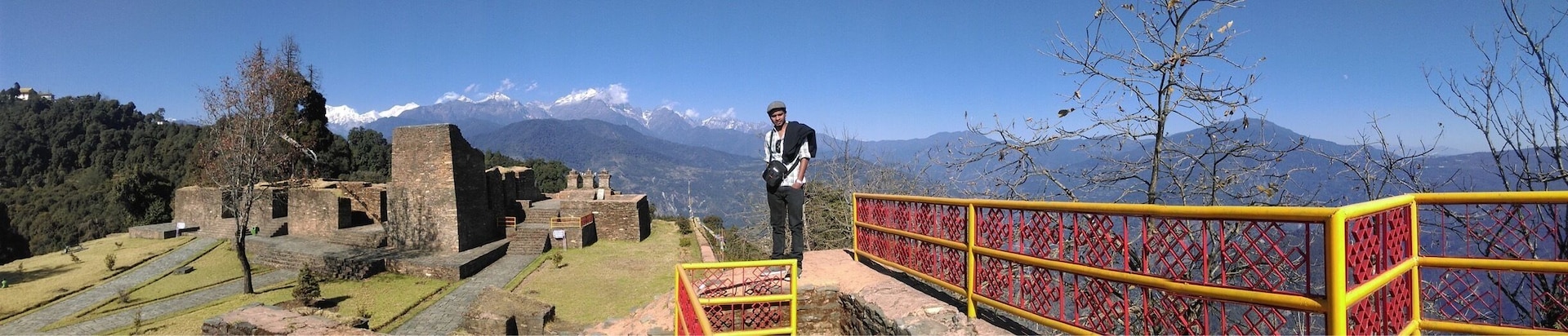 With Mt.Kanchenjunga as my background