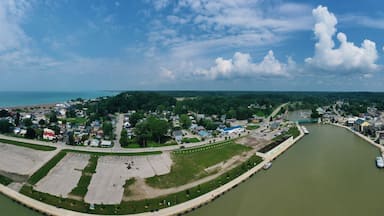Central Elgin