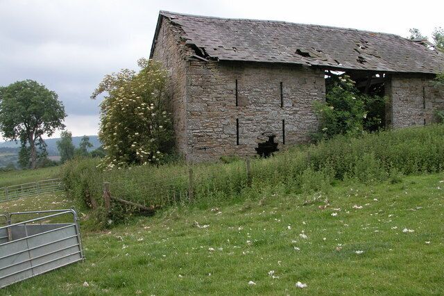 New Barn. Situated above Bettws Dingle, the name New Barn is a contradication of terms for this dilapidated barn.
