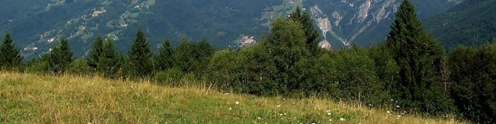 Dossena - Panorama verso la Val Brembana