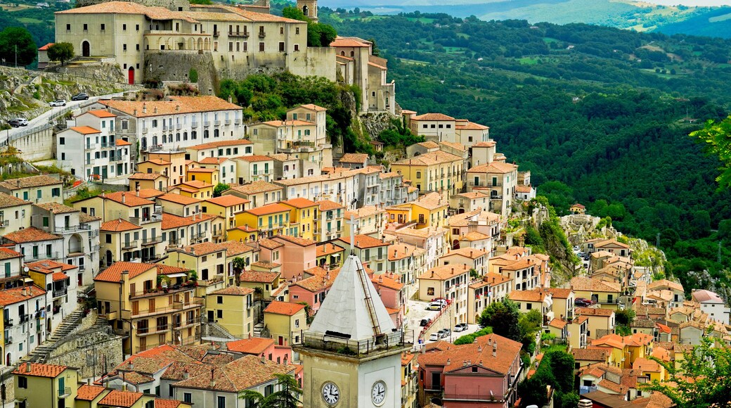 Panoramica del borgo antico di Muro Lucano, Potenza, Basilicata. Italia