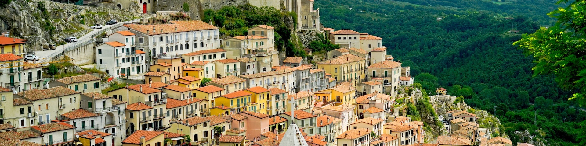 Panoramica del borgo antico di Muro Lucano, Potenza, Basilicata. Italia