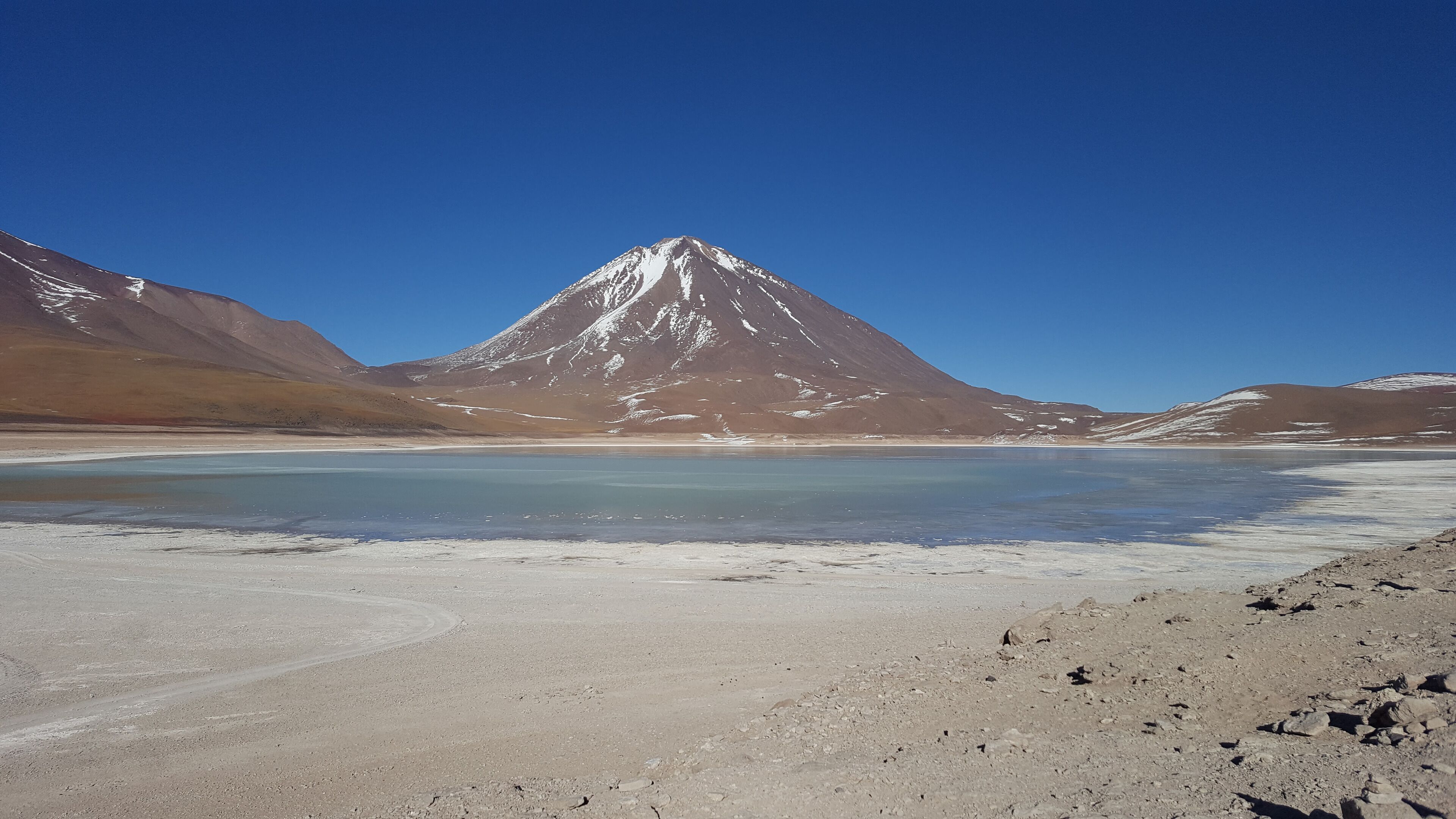Laguna Verde. Bolivia