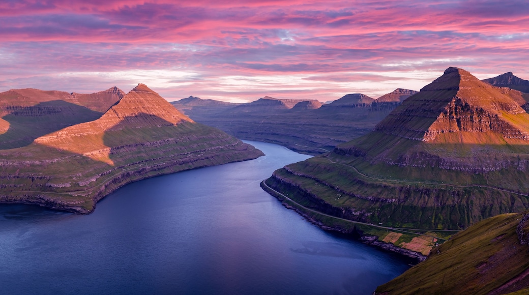 Eysturoy Region