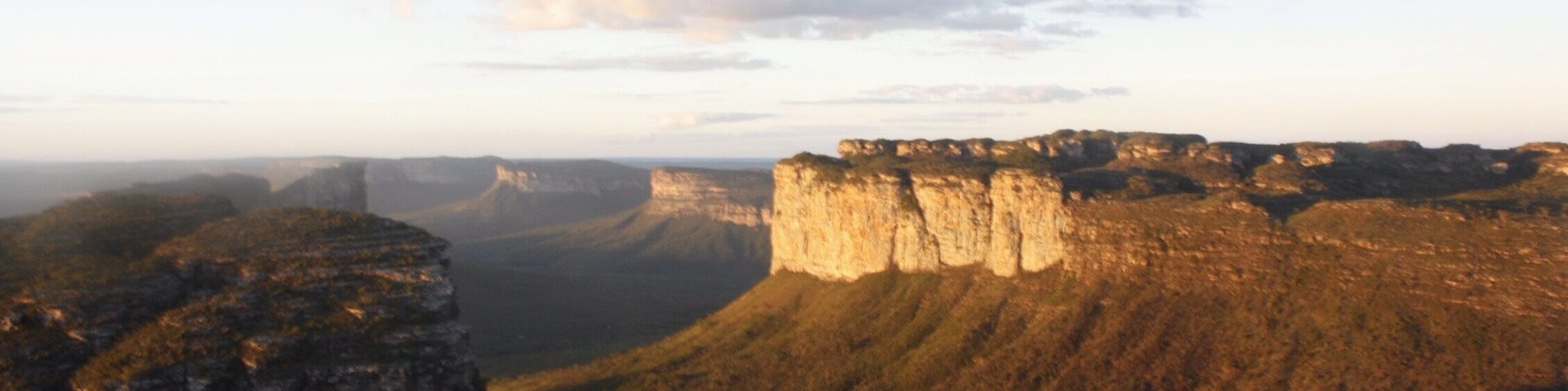 One of the most beautiful places on earth, i think. 
#brazil 
#chapadadimantina 
#sunset