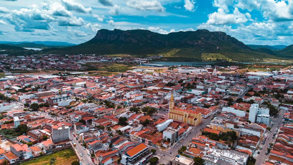 Sertão Caatinga Serra Talhada Pernambuco Triunfo Pernambucano Paisagem Cidade Igreja Lampião Natureza Construção Xaxado Forró PE Brazil Viagem Drone