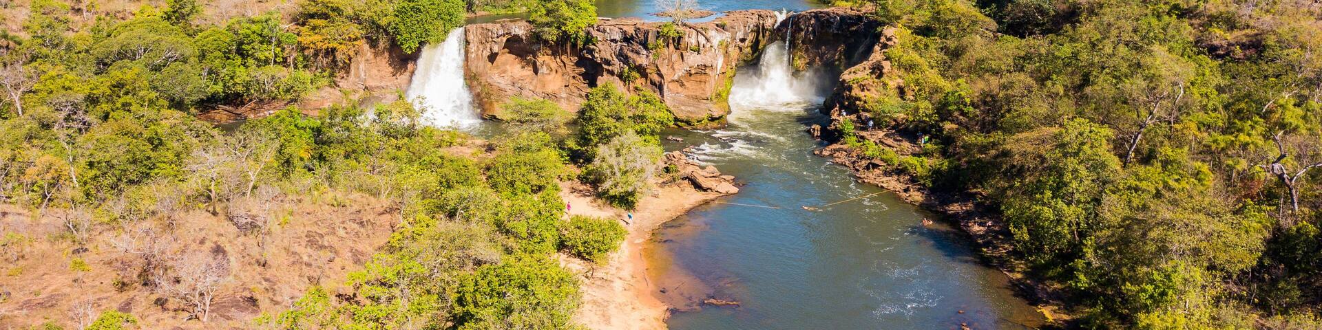 Chapada das Mesas National Park. Prata waterfall
