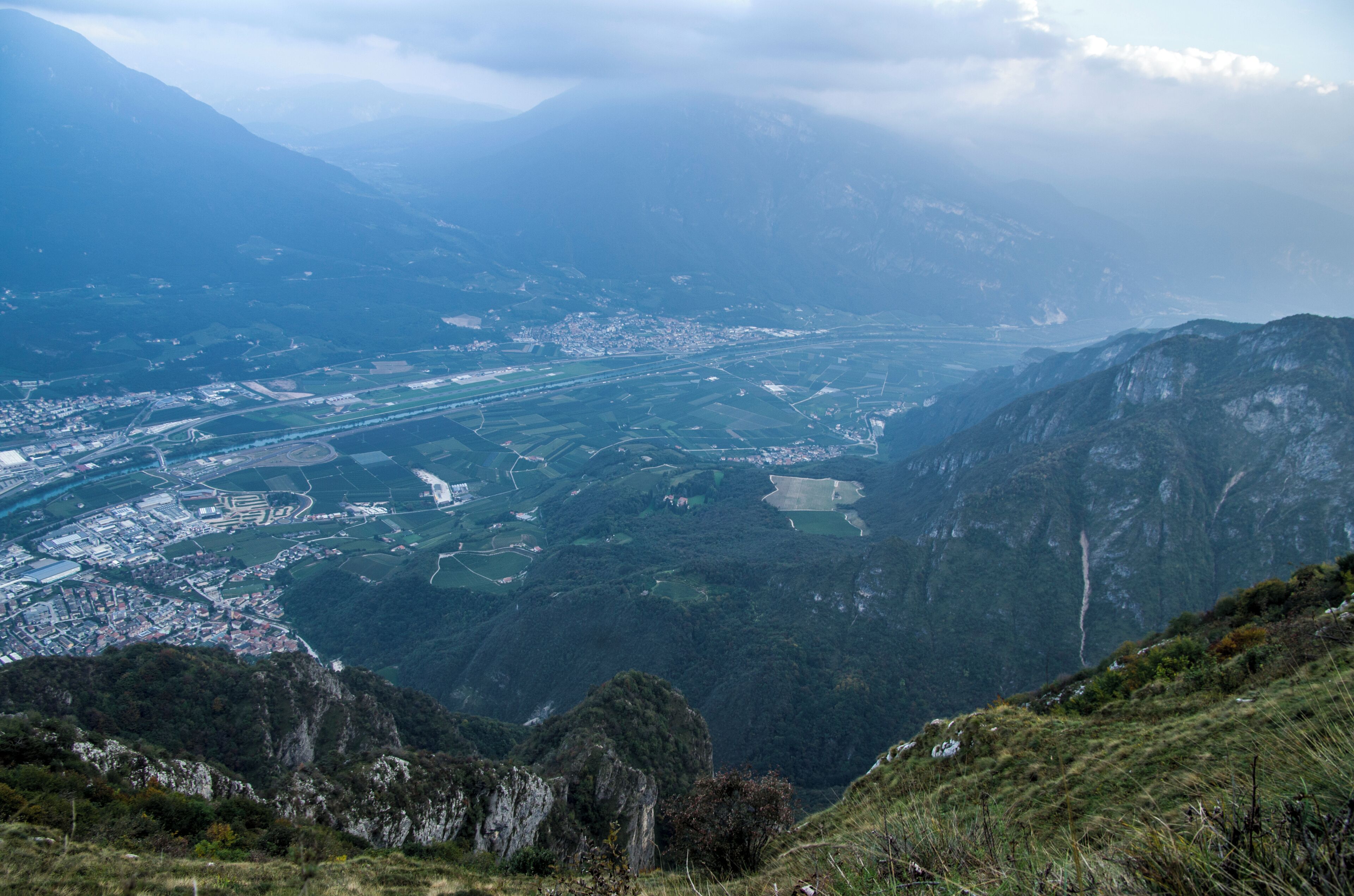 Trento from Vason and cliffs