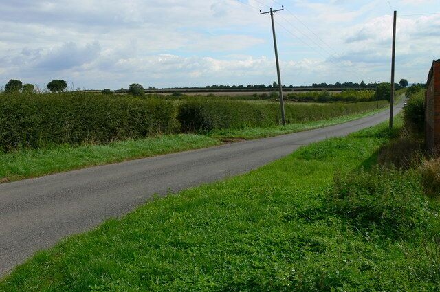 Open Road. The square is largely open fields with a small road, Cropwell Road, running southeast to meet the A46.