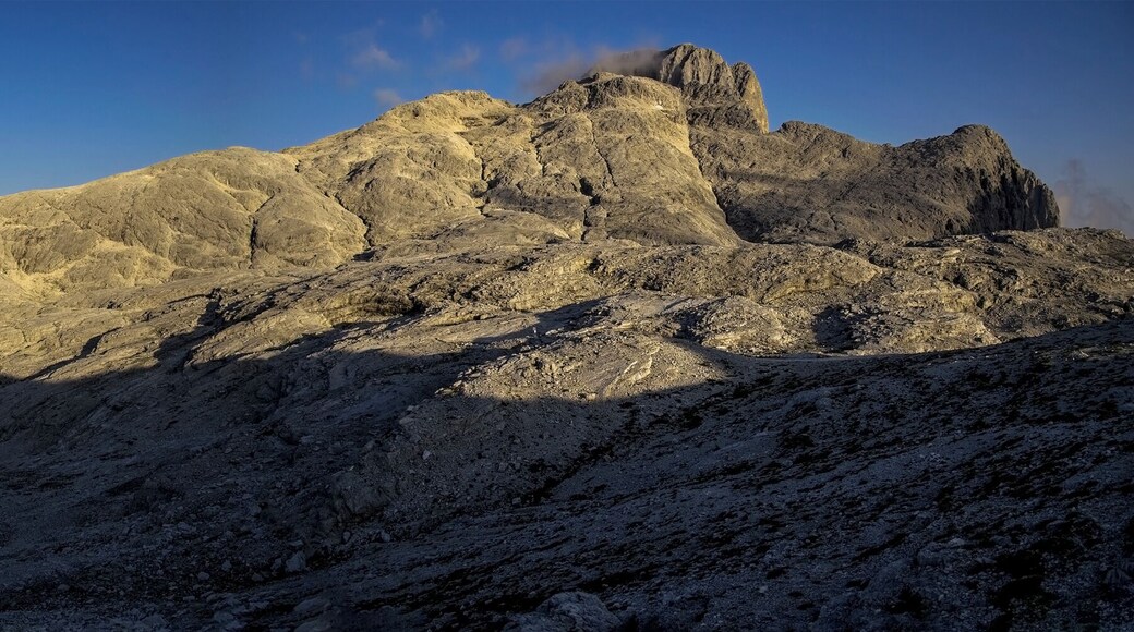 Pale di San Martino: Focobon, Pape - San Lucano, Agner - Croda Granda (Q49963040)