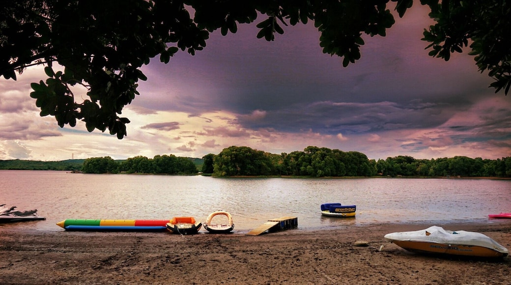 A man made lake created with the construction of caliraya dam. The place has lots of resorts offering water amusement activities.